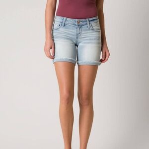 Daytrip Refined Gemini Stretch Short